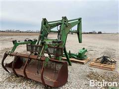 John Deere 265 Loader W/ Grapple 